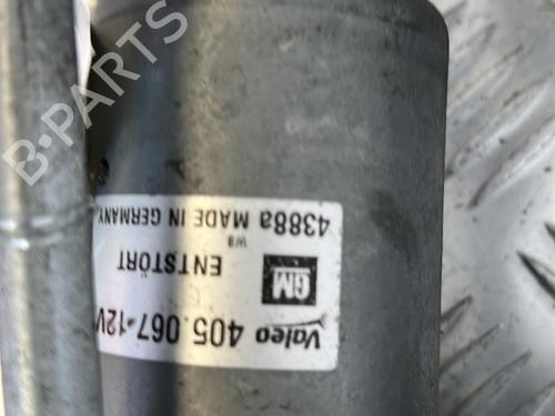 Used Front wiper motor OPEL CORSA D (S07) 1.3 CDTI (L08, L68) (75 hp) 21354252