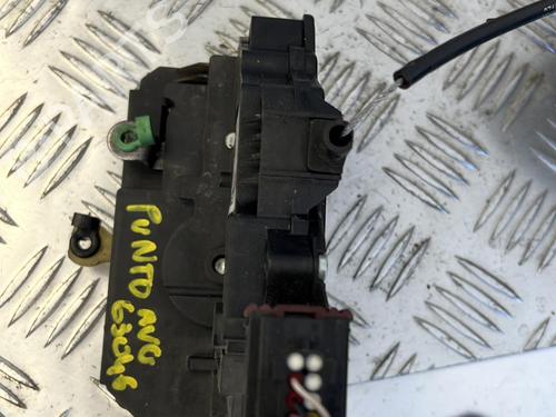 Used Front left lock FIAT GRANDE PUNTO (199_) 1.2 (65 hp) 21357298