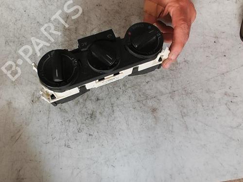 Used Climate control VW POLO (9N_, 9A_) 1.4 TDI (70 hp) 21350153