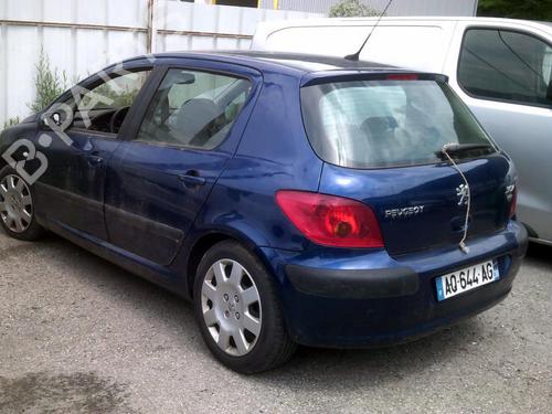 Fuse box PEUGEOT 307 (3A/C) 2.0 HDi 110 | BP21334857E1 