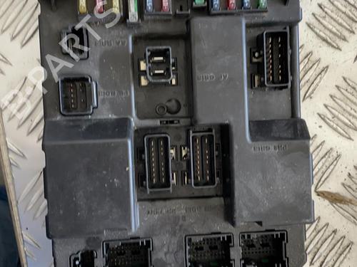 Fuse box PEUGEOT 307 (3A/C) 2.0 HDi 110 | BP21334857E1 