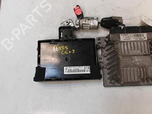 Used Electronic module RENAULT CLIO III (BR0/1, CR0/1) 1.5 dCi (BR0H, CR0H, CR1S, BR1S) (106 hp) 21358230
