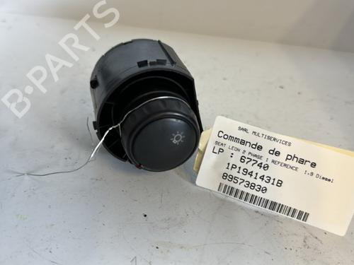 Used Headlight switch SEAT LEON (1P1) 1.9 TDI (105 hp) 21346271