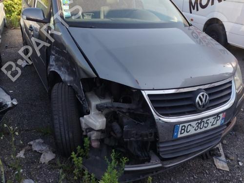 Front wiper motor VW TOURAN (1T1, 1T2) 2.0 TDI 16V | BP21353528M29 