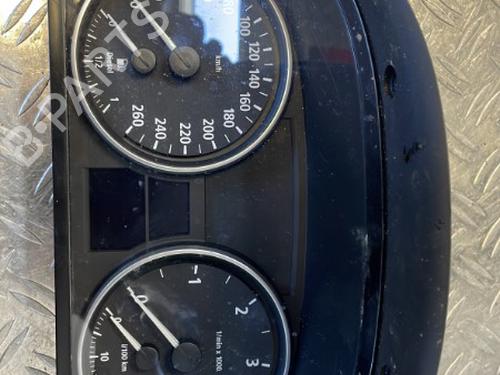 Used Instrument cluster BMW 3 (E90) 325 d (197 hp) 21329963