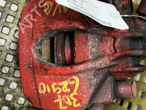 Used Right front brake caliper PEUGEOT 307 Break (3E) 2.0 HDi 135 (136 hp) 21339369