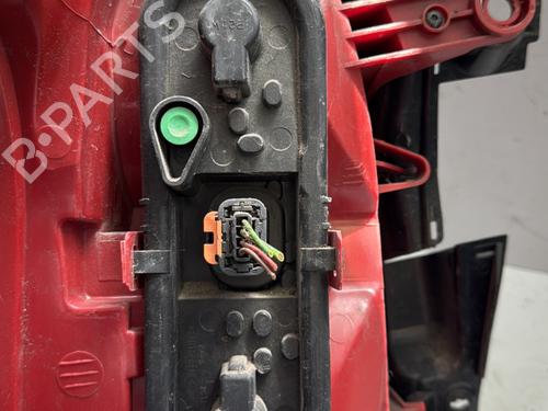 Right taillight PEUGEOT 5008 (0U_, 0E_) 1.6 HDi | BP25866394C35 