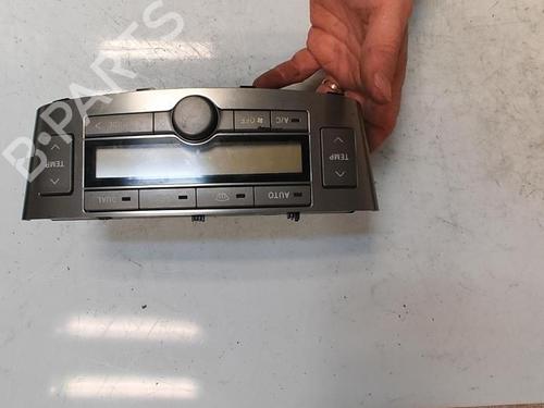 Climate control TOYOTA AVENSIS Saloon (_T25_) 2.2 D-4D (ADT251_, ADT251R) | BP21344425I5 