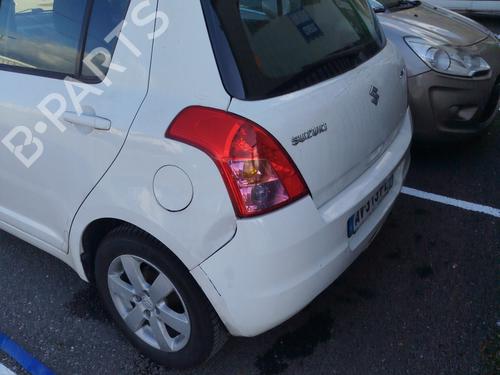 Türscheibe links hinten SUZUKI SWIFT III (MZ, EZ) 1.3 DDiS (RS413D) | BP21339772C20 