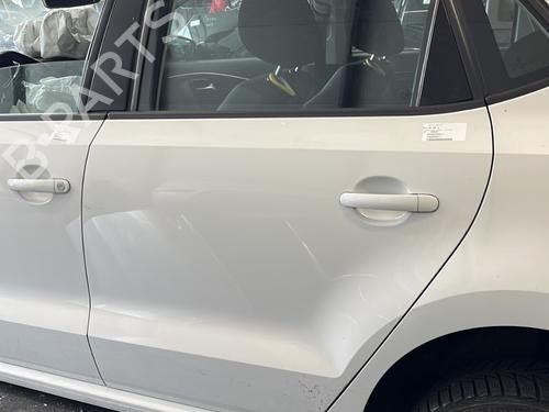 Used Left rear door VW POLO V (6R1, 6C1) 1.4 TDI (75 hp) 26239646