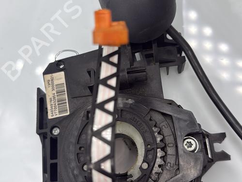 Kontaktrulle Airbag RENAULT CLIO II (BB_, CB_) 1.2 (BB0A, BB0F, BB10, BB1K, BB28, BB2D, BB2H, CB0A,... (58 hp) 27987131