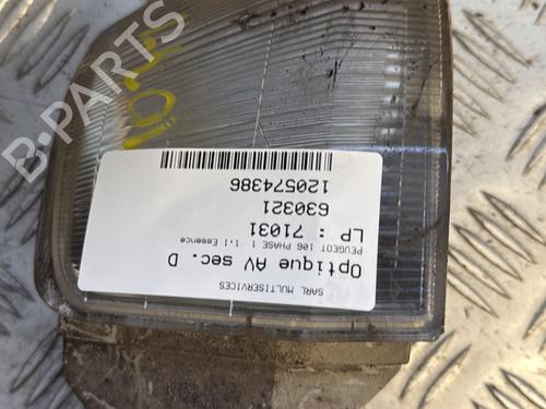 Clignotant avant droit PEUGEOT 106 I (1A, 1C) 1.1 (60 hp) 32134448