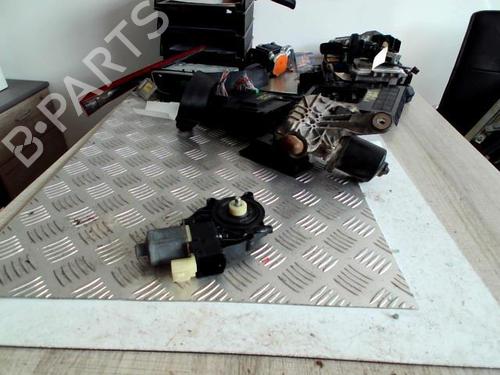 Right front window motor FORD FIESTA VI (CB1, CCN) 1.25 | BP21356319E20 
