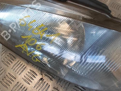 Left headlight PEUGEOT 106 II (1A_, 1C_) 1.1 i | BP21332476C28 