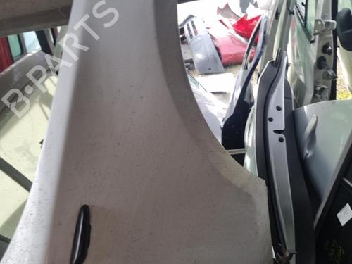 Used Right front fenders BMW 1 (E81) 116 d (116 hp) 22300600