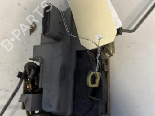 Used Front right lock PEUGEOT 206 Hatchback (2A/C) 1.4 i (75 hp) 21355772