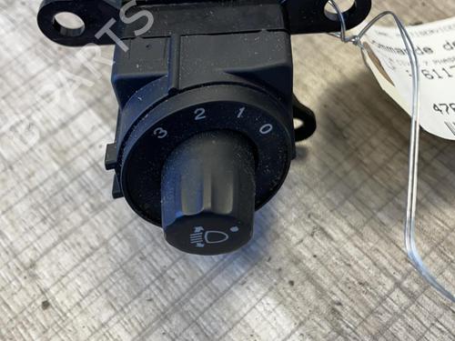 Used Headlight switch HONDA CIVIC VIII Hatchback (FN, FK) 2.2 CTDi (FK3) (140 hp) 21815826