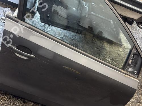 Used Right front door VW POLO V (6R1, 6C1) 1.6 TDI (90 hp) 27516367