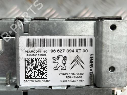 Used Radio CITROËN C3 I (FC_, FN_) 1.4 i (73 hp) 21339474