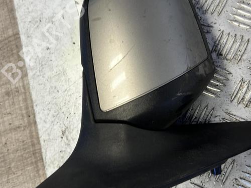 Used Right mirror FORD MONDEO III Saloon (B4Y) ST220 (226 hp) 21808702