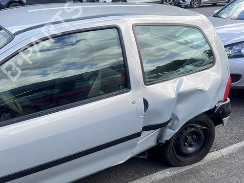 Højre fortil udvendigt håndtag RENAULT TWINGO I (C06_) 1.2 16V (C06C, C06D, C06K) | BP21352131C129 