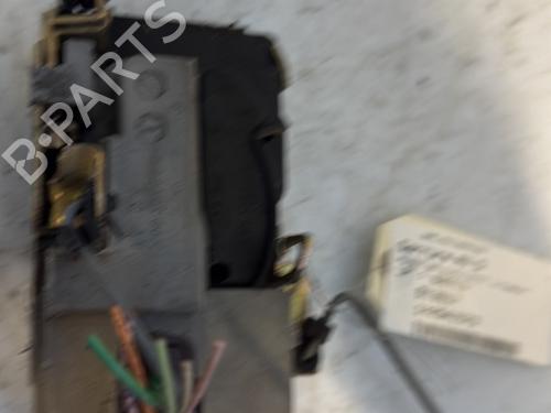 Used Front right lock PEUGEOT 206 Hatchback (2A/C) 1.4 i (75 hp) 24180747