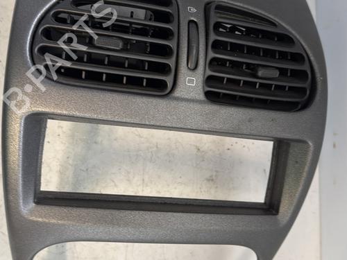 Air vent PEUGEOT 206 Hatchback (2A/C) 1.4 i | BP22709586I21 