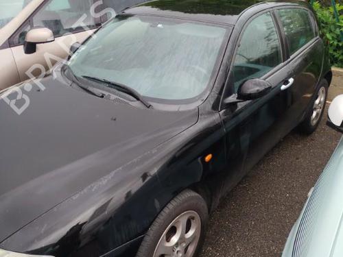 Blinklys foran høyre ALFA ROMEO 147 (937_) 1.9 JTD (937.AXD1A, 937.BXD1A, 937.AXV1A, 937.BXB1A,... | BP21337418C33 