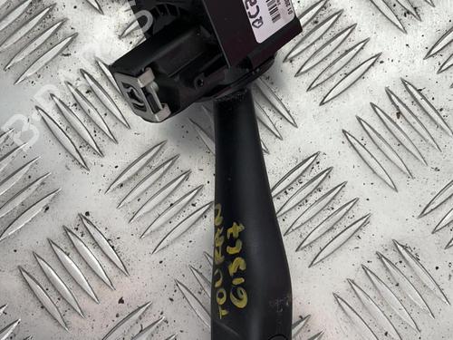 Used Steering column stalk VW TOURAN (1T1, 1T2) 2.0 TDI 16V (140 hp) 21343253