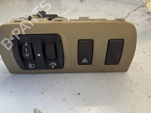 Used Headlight switch RENAULT SCÉNIC III (JZ0/1_) 1.9 dCi (JZ0J, JZ1J, JZ1K, JZ1S) (131 hp) 27633797