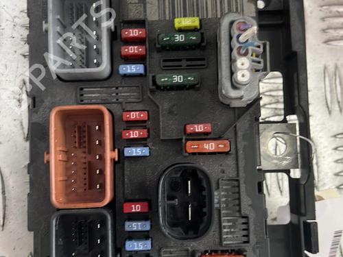 Used Fuse box CITROËN C3 I (FC_, FN_) 1.6 16V HDi (90 hp) 21338124