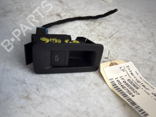 Used Switch VW SCIROCCO III (137, 138) 1.4 TSI (160 hp) 25588161