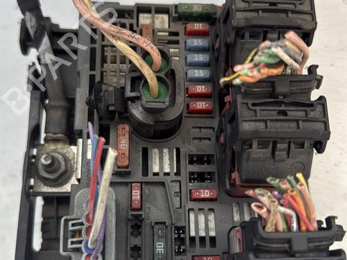 Used Fuse box PEUGEOT 308 I (4A_, 4C_) 1.6 HDi (109 hp) 26154380
