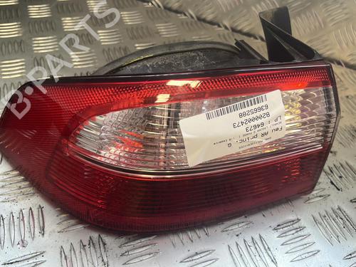 Used Left taillight RENAULT LAGUNA II (BG0/1_) 1.8 16V (BG04, BG0B, BG0C, BG0V) (117 hp) 21357078