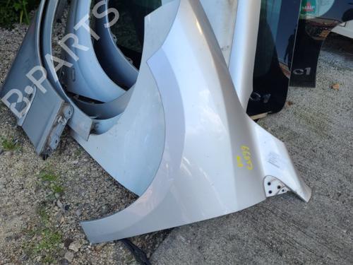 Used Left front fenders RENAULT MEGANE III Hatchback (BZ0/1_, B3_) 1.5 dCi (86 hp) 21341414