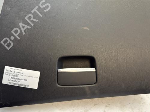 Used Glove box MERCEDES-BENZ A-CLASS (W176) A 200 CDI (176.001) (136 hp) 24953847