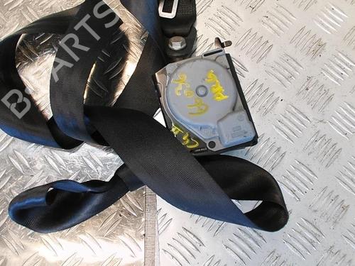 Venstre bak beltestrammer CITROËN C4 I (LC_) 1.6 HDi (90 hp) 21345135