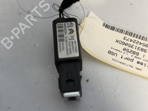 Used Electronic module PEUGEOT 2008 II (UD_, US_, UY_, UJ_, UR_, UC_) 1.2 PureTech 130 (USHNS, URHNS) (130 hp) 21355514