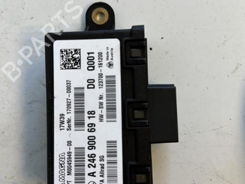 Used Control unit MERCEDES-BENZ GLA-CLASS (X156) GLA 200 CDI 4-matic (156.902) (136 hp) 21337485