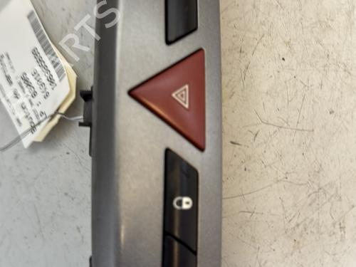 Warning switch PEUGEOT 308 I (4A_, 4C_) 1.6 HDi | BP26056490I22 