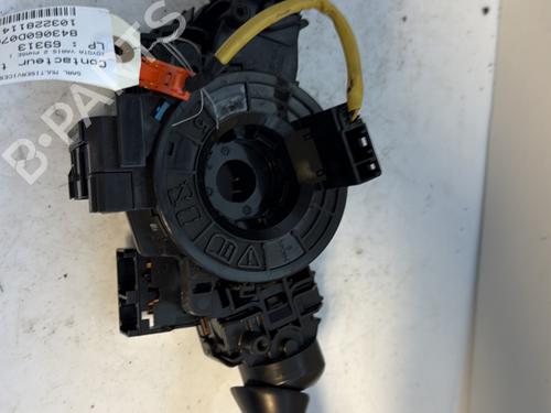 Kontaktrulle Airbag TOYOTA YARIS (_P9_) 1.4 D-4D (NLP90_, NLP90R) (90 hp) 24443408