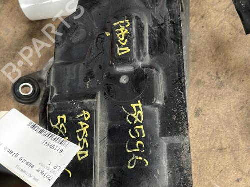 Used Front wiper motor VW PASSAT B6 (3C2) 2.0 TDI 16V (140 hp) 21338341