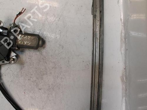 Used Front right window mechanism RENAULT CLIO II (BB_, CB_) 1.5 dCi (B/CB07) (65 hp) 21335072