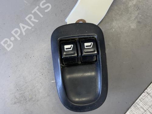 Used Left front window switch PEUGEOT 206 Hatchback (2A/C) 1.9 D (69 hp) 21846544