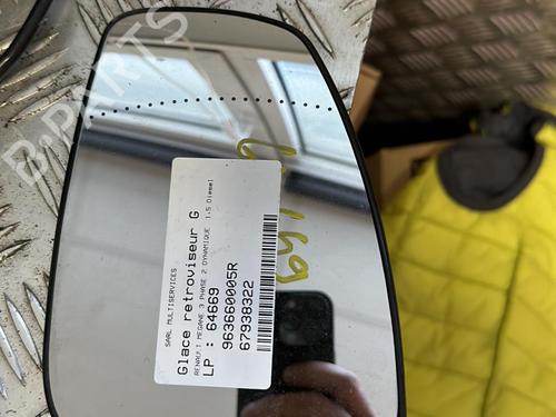 Spiegelglas links für RENAULT MEGANE III Hatchback (BZ0/1_, B3_) 1.5 dCi (BZ09, BZ0D, BZ1W, BZ29, BZ14) (110 hp) 21348834