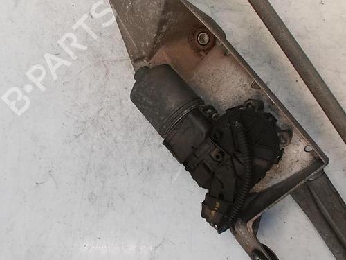 Used Front wiper motor RENAULT MODUS / GRAND MODUS (F/JP0_) 1.5 dCi (FP0F, JP0F) (86 hp) 21342707