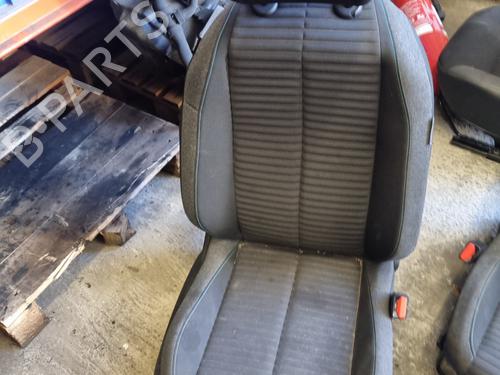 Right front seat PEUGEOT 208 II (UB_, UP_, UW_, UJ_) 1.2 PureTech 100 | BP23797946C16 