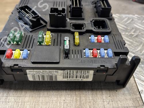 Used Electronic module PEUGEOT 407 (6D_) 2.0 HDi 135 (6DRHRH, 6DRHRE, 6DRHRG, 6DRHRJ) (136 hp) 21329292