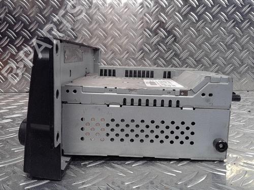 Radio LAND ROVER DISCOVERY III (L319) 2.7 TD 4x4 | BP25260870E6 