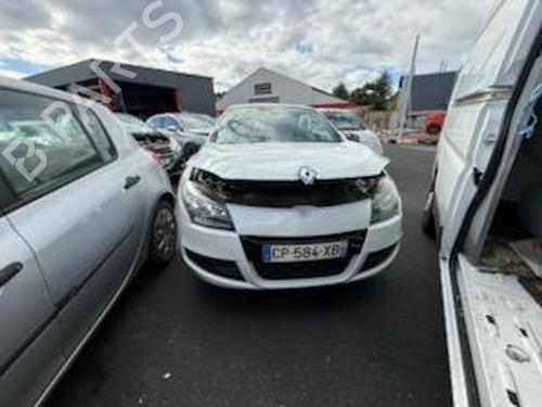 Brugte RENAULT MEGANE CC (EZ0/1_) 1.9 dCi (EZ0J, EZ1S) 4248600
